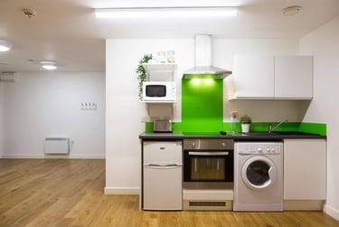 1 bed studio, 29-31 Broad Street, City Centre, Bristol, BS12HF - Image 1